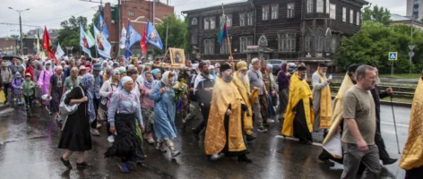 Из Барнаула вышел 28-й Всероссийский крестный ход в с. Коробейниково