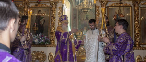Митрополит Сергий совершил Литургию и таинство хиротонии